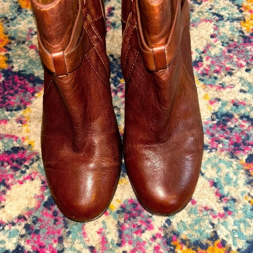 COLE HAAN 